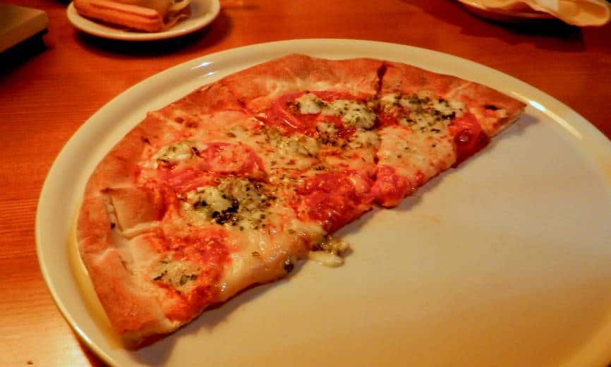 pizza-izolda-zielone-słonie-poznań