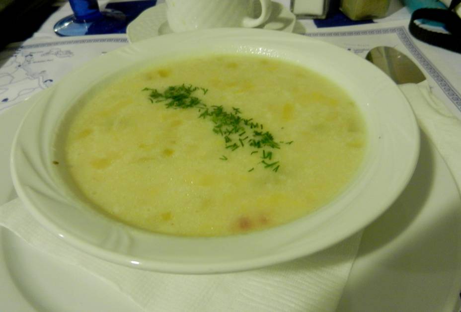zupa-porowo-ziemniaczana-taverna-artemis-poznan